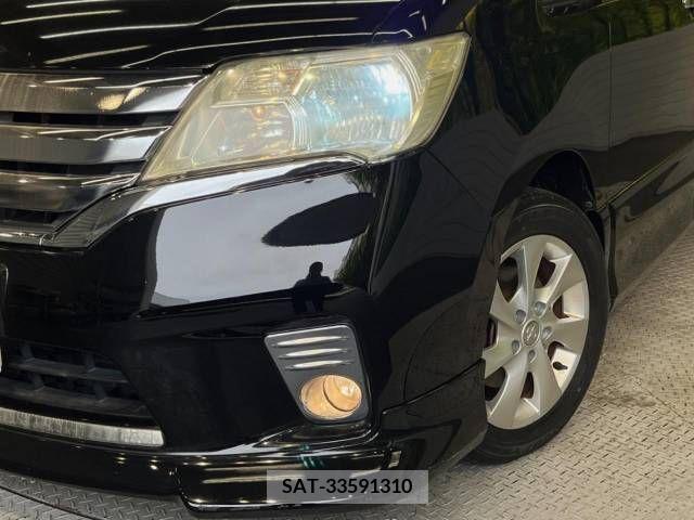 Nissan SERENA 2011-03 284290-13