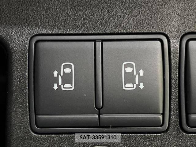 Nissan SERENA 2011-03 284290-7