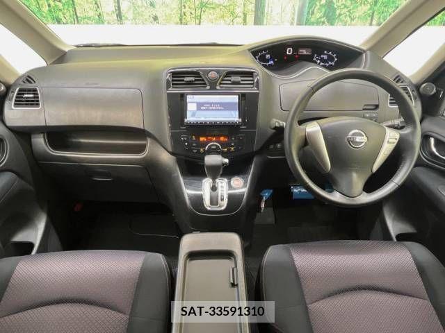 Nissan SERENA 2011-03 284290-1