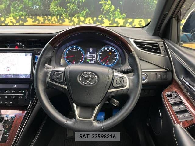 Toyota HARRIER 2017-04 373220-8