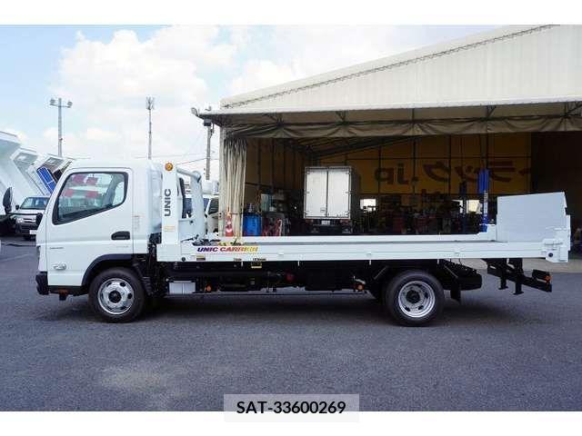 Mitsubishi CANTER 2024-03 411896-2