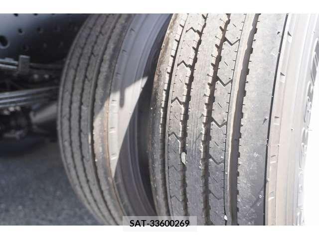Mitsubishi CANTER 2024-03 411896-10
