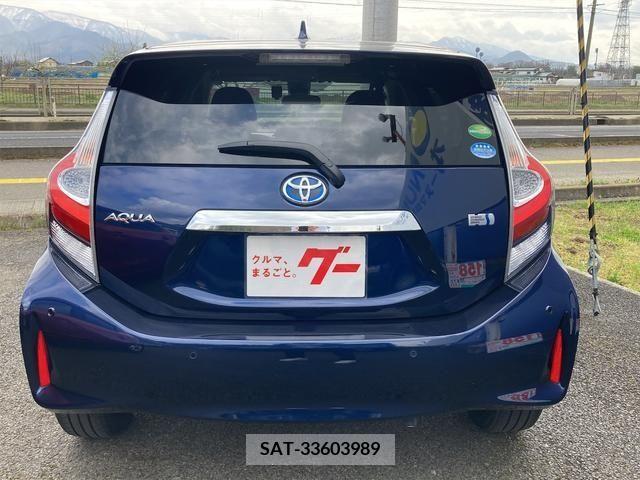 Toyota AQUA 2019-06 260588-4