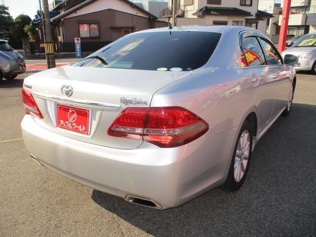 Toyota CROWN SEDAN 2009-12 12631-8