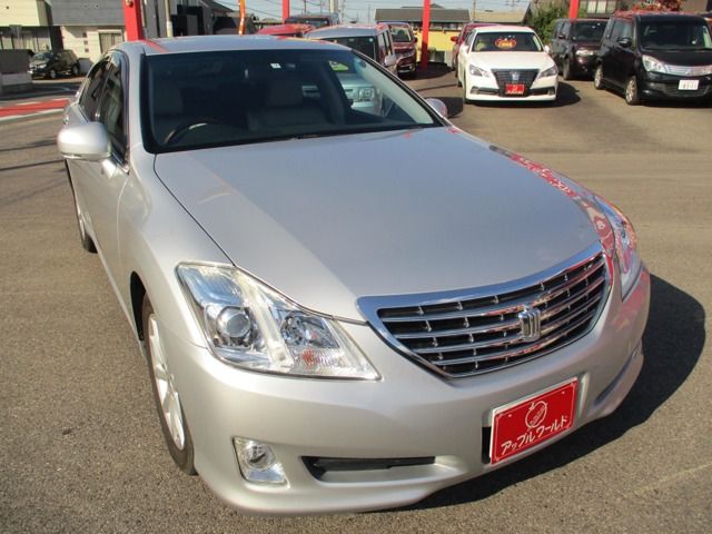 Toyota CROWN SEDAN 2009-12 12631-0