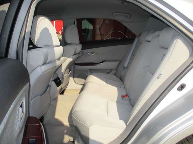 Toyota CROWN SEDAN 2009-12 12631-13