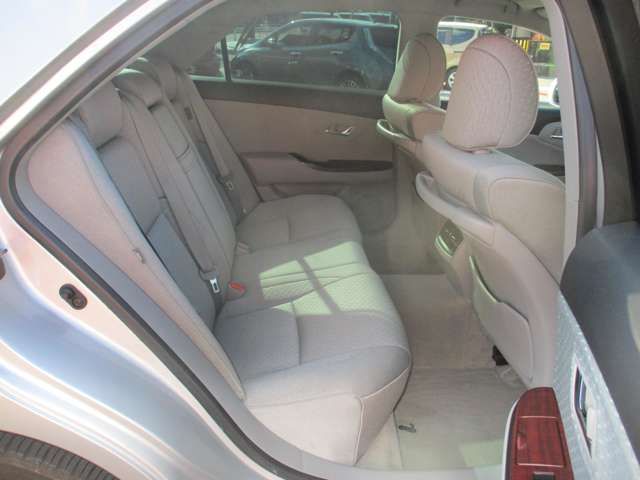 Toyota CROWN SEDAN 2009-12 12631-16