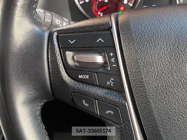 Toyota VELLFIRE 2019-04 217821-15