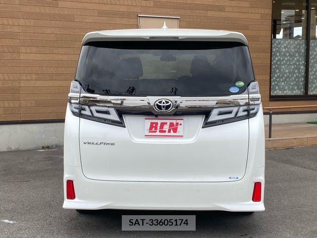 Toyota VELLFIRE 2019-04 217821-17