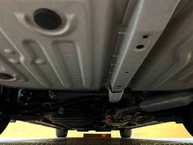 Toyota NOAH HYBRID 2017-11 189641-18