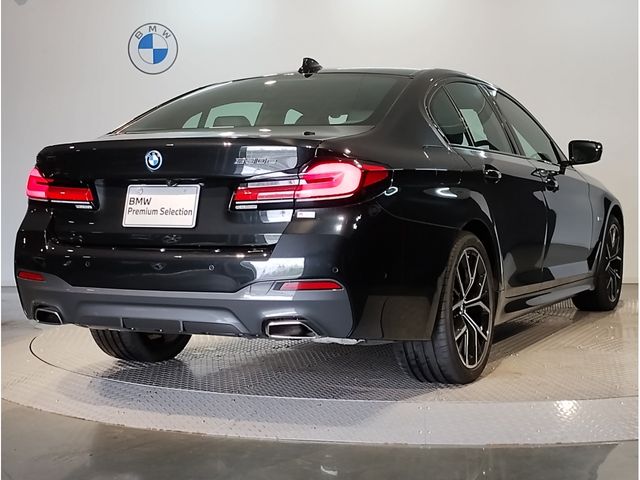 Bmw 5 SERIES 2022-08 18416-3