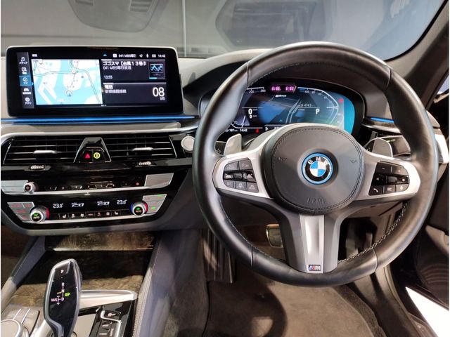Bmw 5 SERIES 2022-08 18416-5