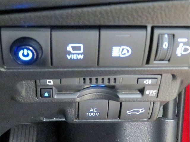 Toyota COROLLA CROSS 2022-10 7648-9