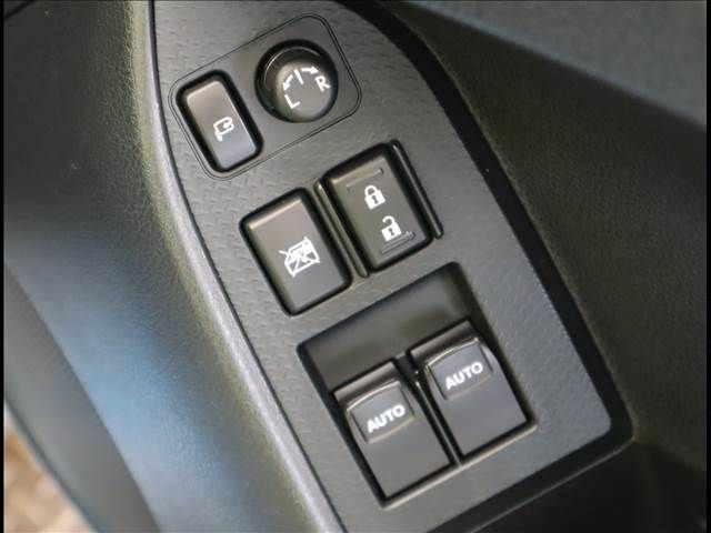 Toyota 86 2017-11 6732-12