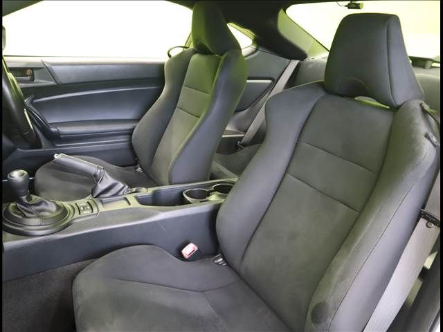 Toyota 86 2017-11 6732-21
