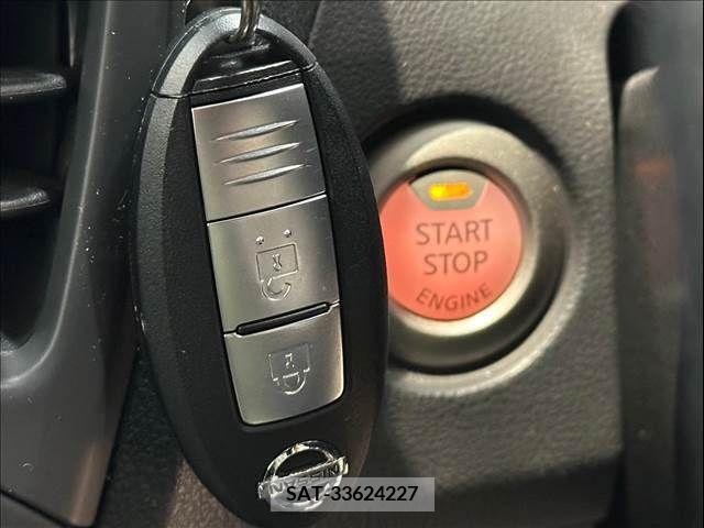 Nissan JUKE 2011-09 320474-4