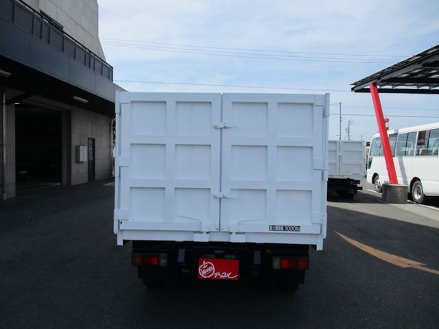 Hino DUTRO 2012-09 3568-12