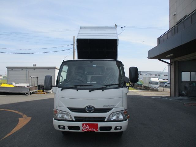 Hino DUTRO 2012-09 3568-2