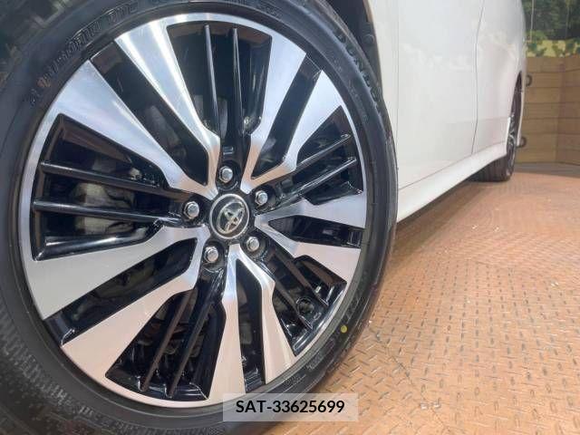 Toyota ALPHARD 2018-09 276832-13