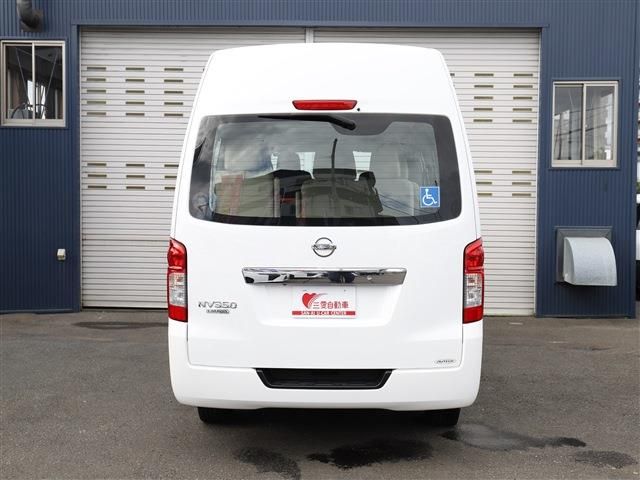 Nissan NV350 Caravan 2015-03 21019-24