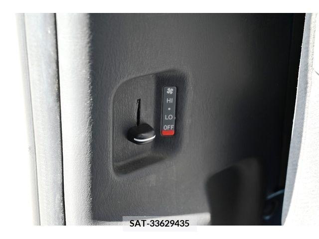 Toyota HIACE WAGON 2017-06 316490-12