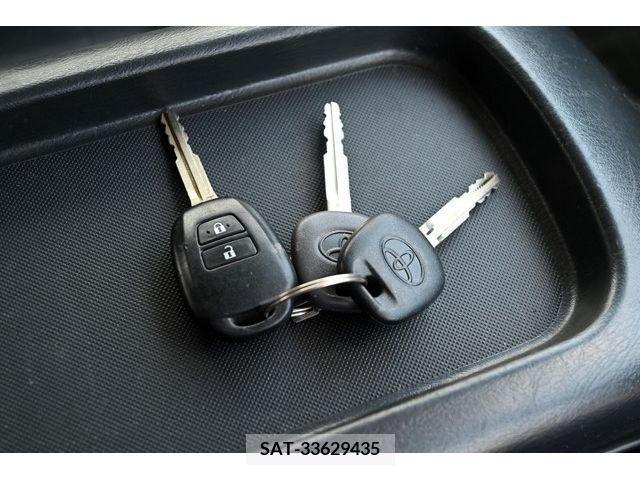 Toyota HIACE WAGON 2017-06 316490-25