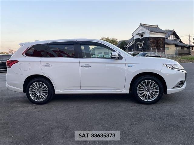 Mitsubishi OUTLANDER PHEV 2018-11 203285-2