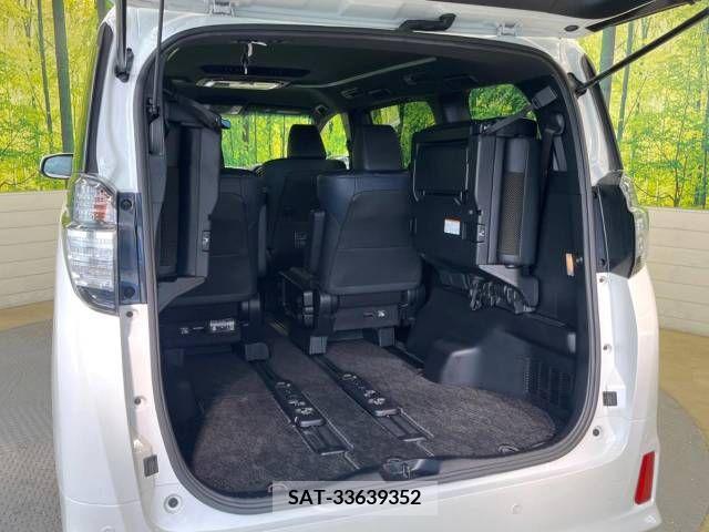 Toyota VELLFIRE 2016-11 299361-11
