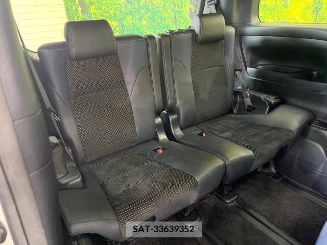 Toyota VELLFIRE 2016-11 299361-10