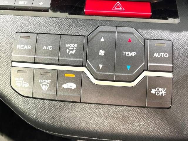 Honda e 2014-02 20955-7