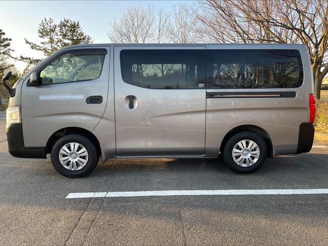 Nissan NV350 Caravan 2012-12 1760-11