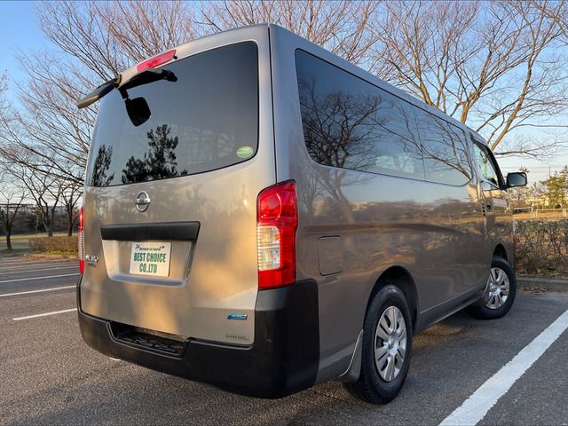 Nissan NV350 Caravan 2012-12 1760-3
