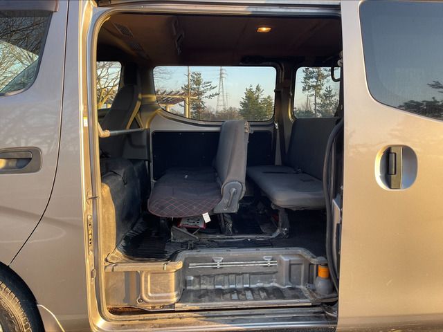 Nissan NV350 Caravan 2012-12 1760-9