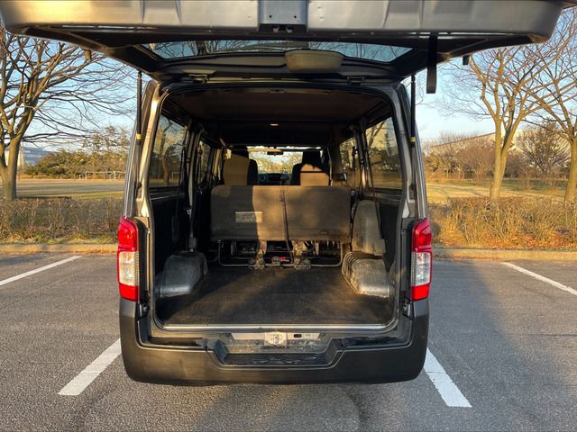 Nissan NV350 Caravan 2012-12 1760-8