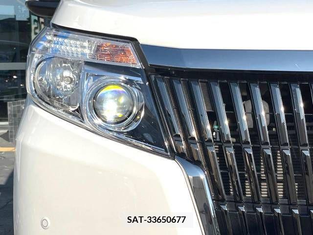 Toyota ESQUIRE 2017-04 359789-17