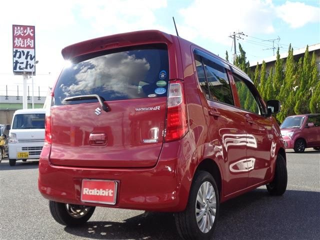 Suzuki WAGON R 2016-11 186296-12