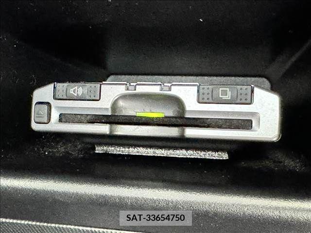 Toyota SPADE 2012-11 343391-16