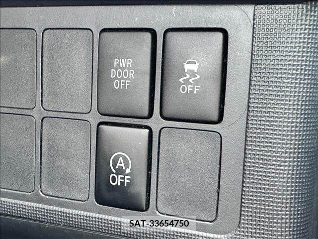 Toyota SPADE 2012-11 343391-15