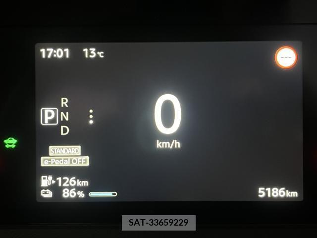 Toyota NOAH 2014-03 204413-13