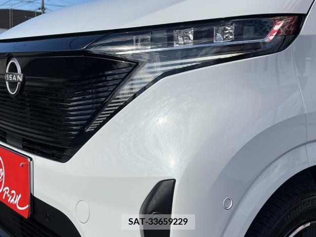 Toyota NOAH 2014-03 204413-2