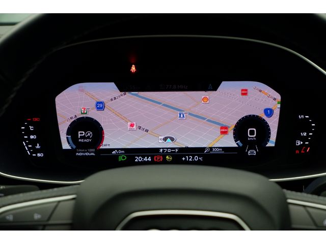 Audi Q3 2021-05 181857-22