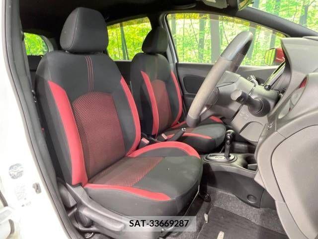 Nissan NOTE 2017-06 380350-8