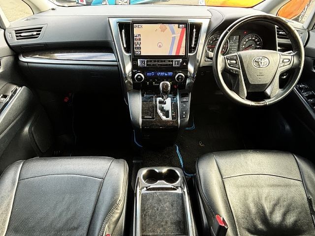Toyota VELLFIRE 2016-11 180426-1