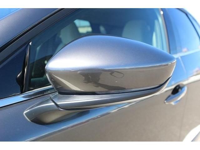 Mazda CX-30 2020-12 24689-7