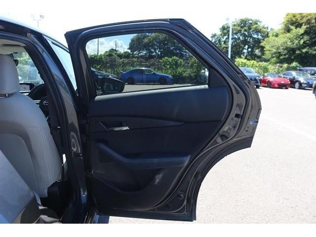 Mazda CX-30 2020-12 24689-10