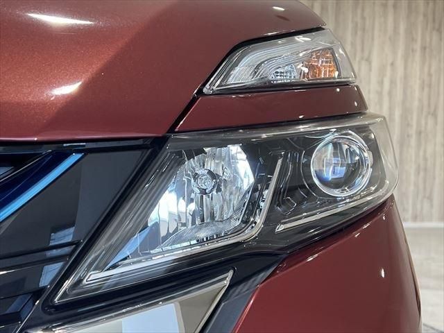 Nissan SERENA 2018-09 14428-9