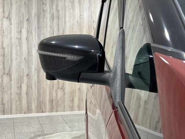 Nissan SERENA 2018-09 14428-12