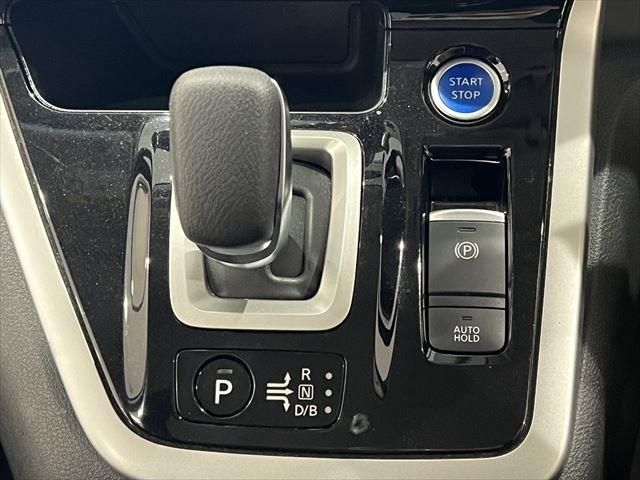 Nissan SERENA 2018-09 14428-27
