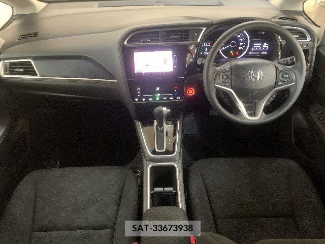 Honda SHUTTLE 2018-04 208600-7