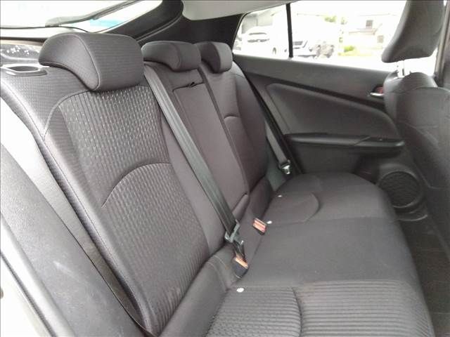 Toyota PRIUS 2016-09 19969-6
